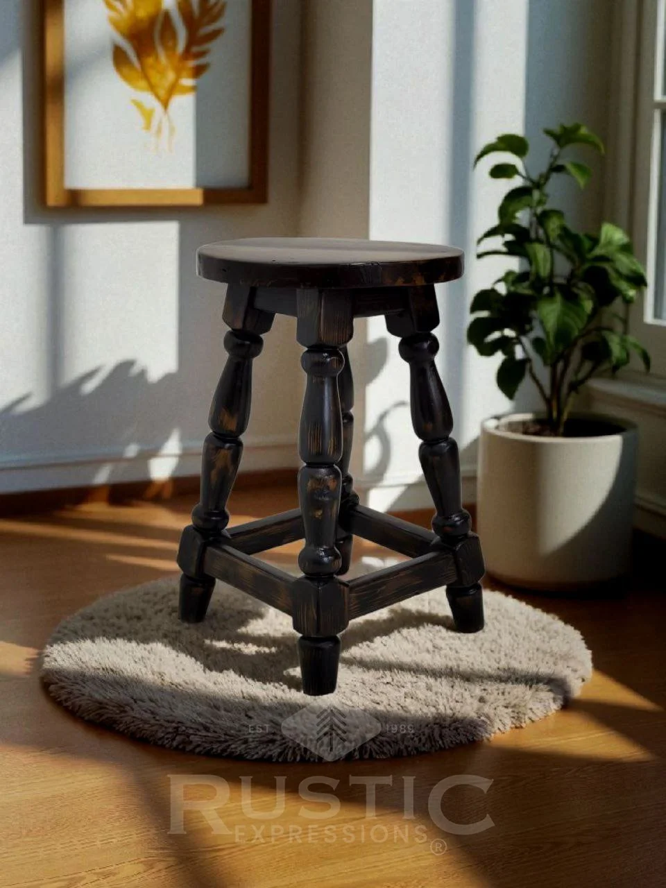 Round Turned Stool (2).jpg
