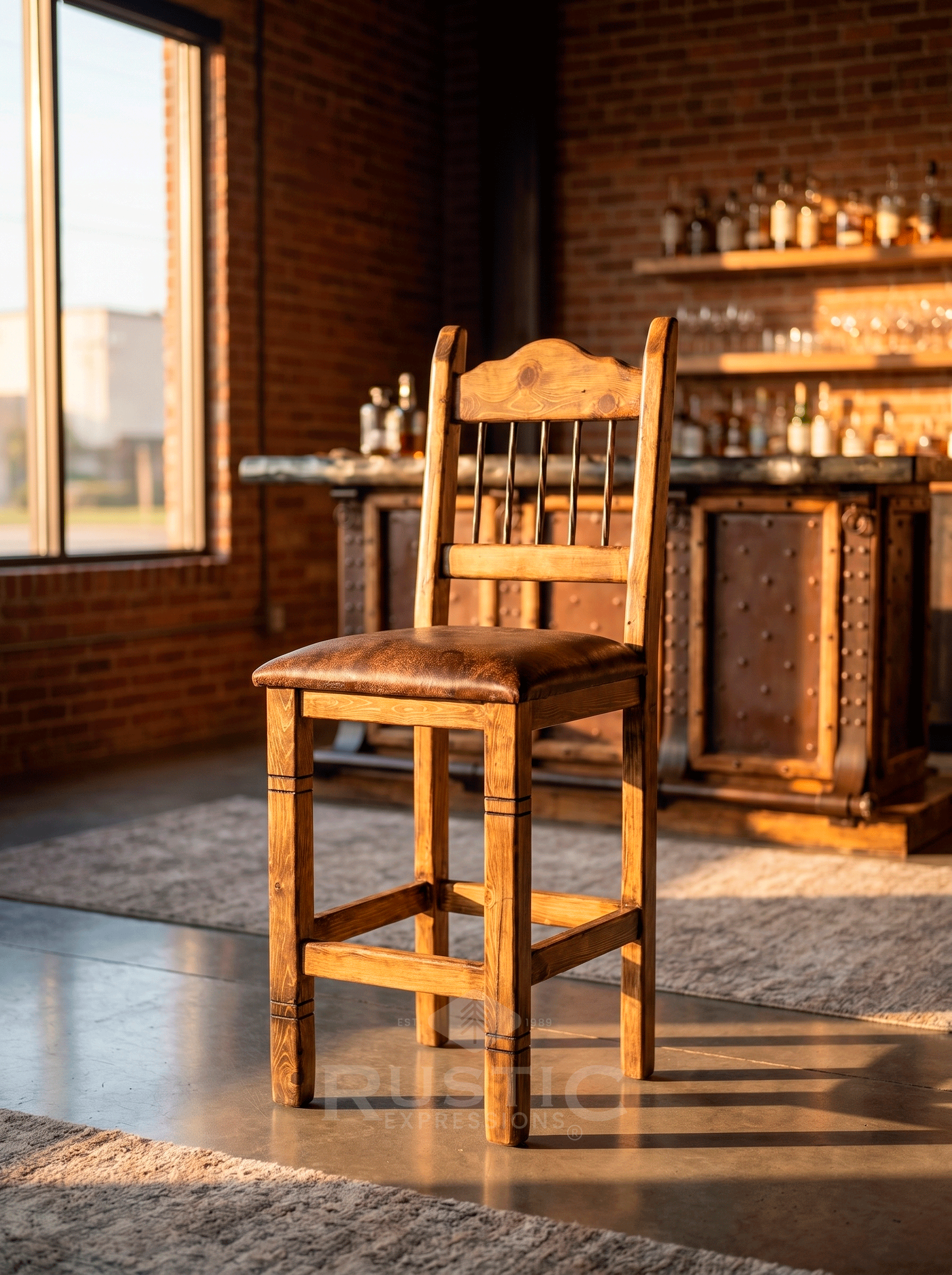 Pueblito Virginia Stool Leather Seat (5).gif