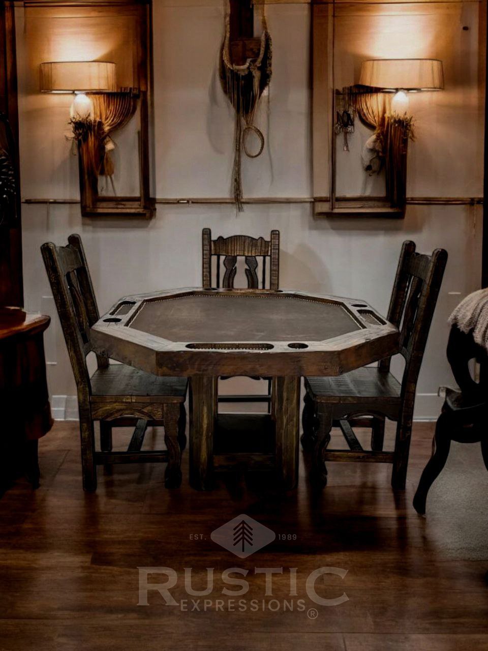 Old Fashion Poker Table