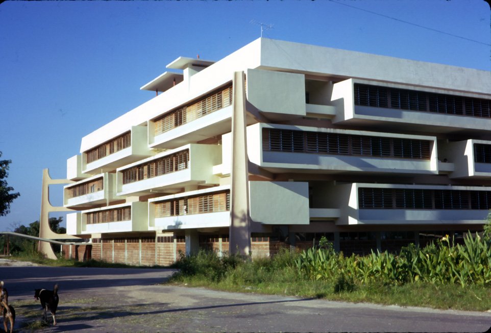 AX16 Chiang Mai University Girls Dormitory 09 1966.jpg