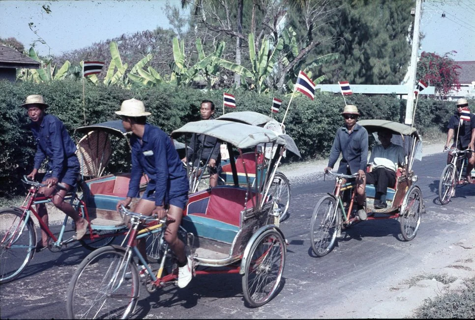 ua17 Chiang Mai Samlaws in election procession 12 1968.jpg
