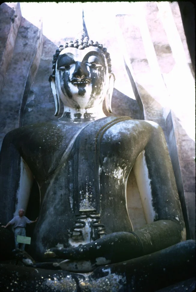 CA09 Sukothai Wat Sri Chum 12 1966.jpg