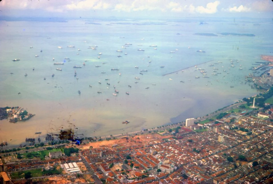 xa37 Singapore Harbour from air 05 1969.jpg