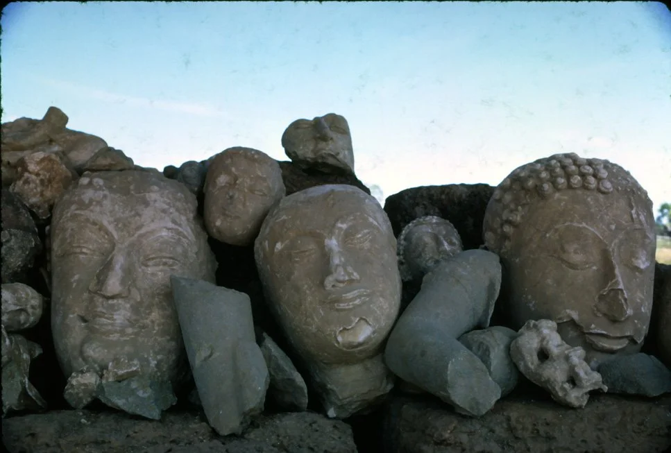 CA23 Sukothai Wat 12 1966.jpg