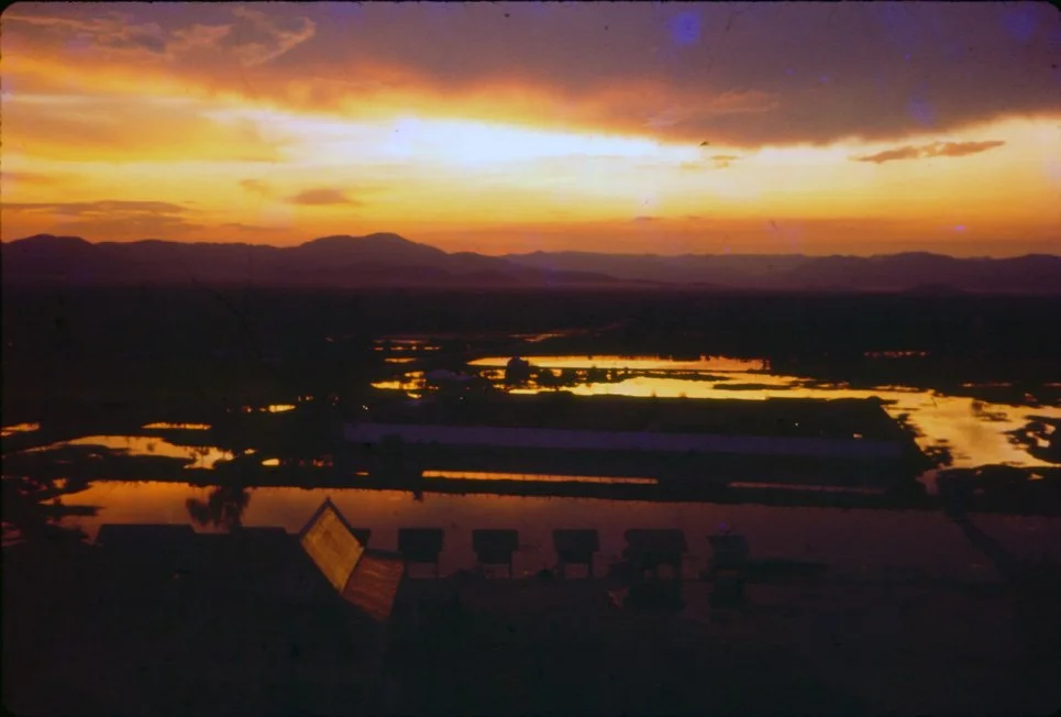 AM31 Prachuab Sunset over Burma 041965.jpg