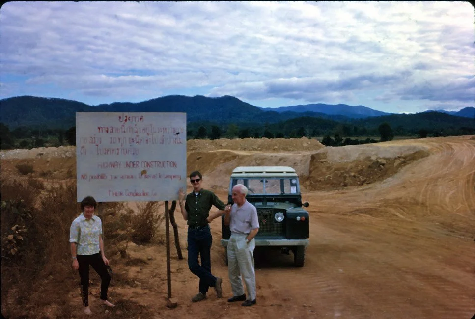 GA29 Lampang Chieng Mai Sign 01 1967.jpg