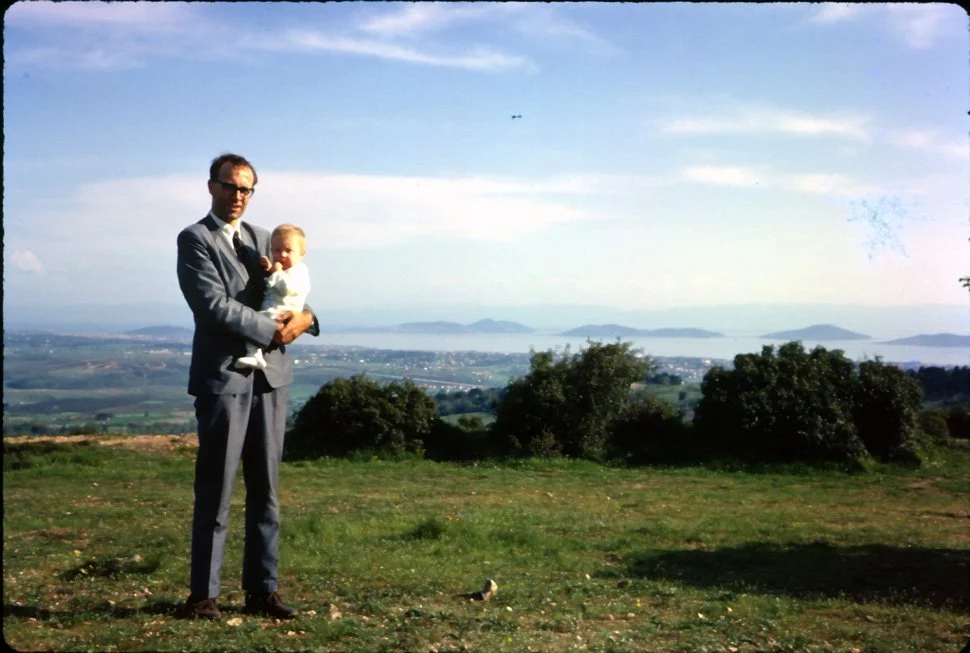 AT04 Istanbul Sea of Marmara Phil David 04 1966.jpg