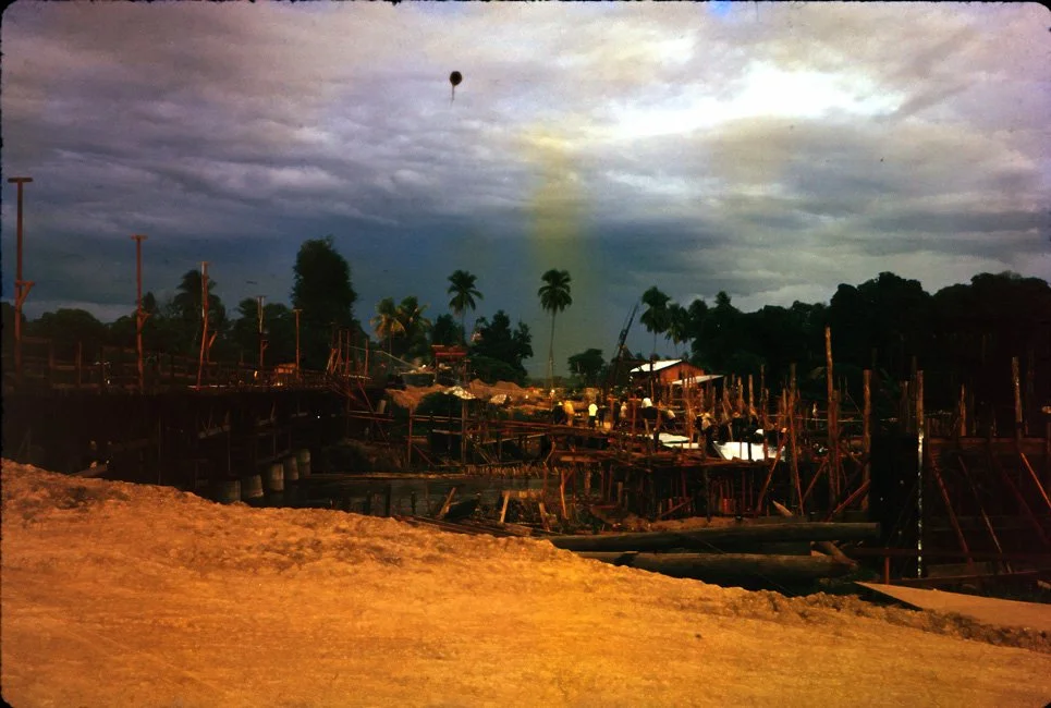 AW08 Chiang Mai new bridge 06 1966.jpg