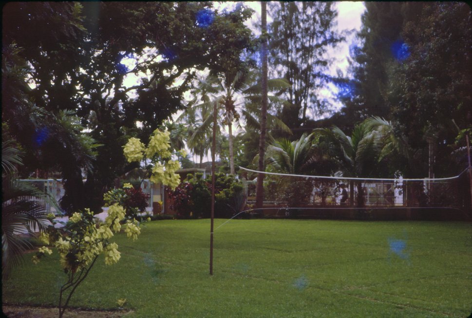 AO13 Chiang Mai garden and court 041965.jpg