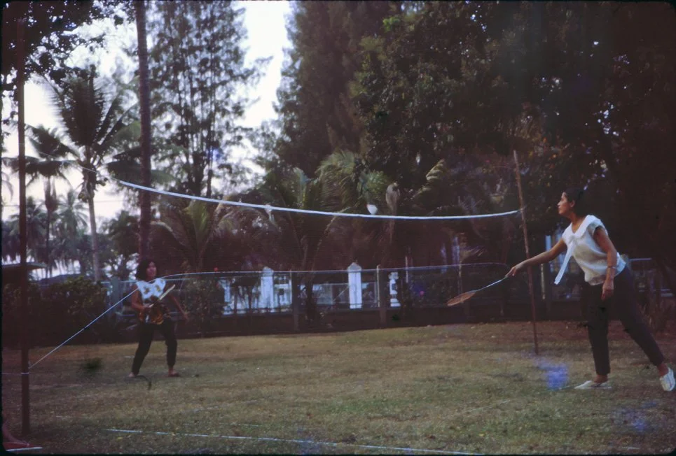 AL08 Chiang Mai Garden Badminton Swat and Ann 03 1965.jpg