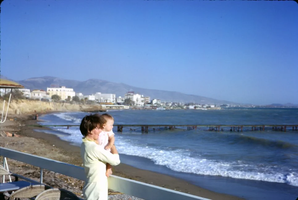 AT13 Athens beach Pat David 04 1966.jpg