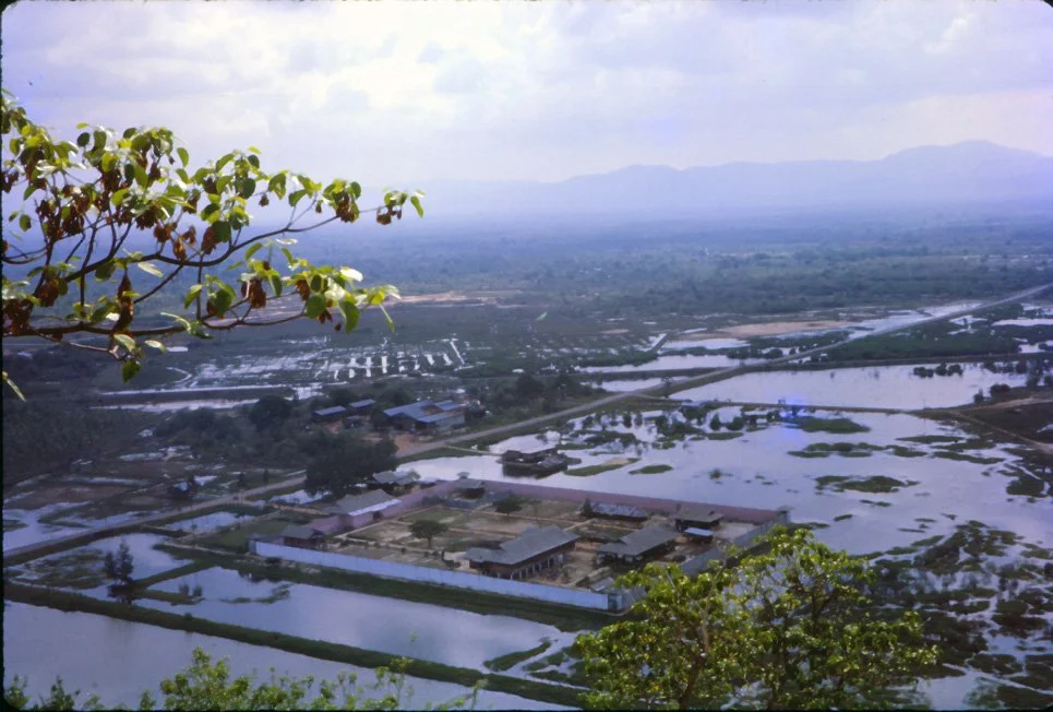 AM20 Prachuab Waterfall looking SW 04 1965.jpg