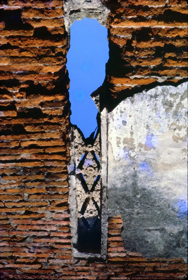 AN10 Ayudhya window 041965.jpg