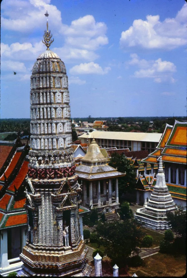 AN04 Bangkok Wat Arun 041965.jpg