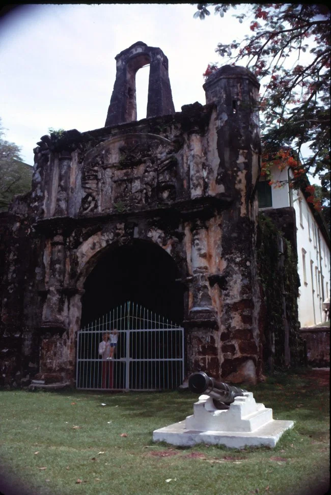 LA17 Malacca Ruined Church 05 1967.jpg