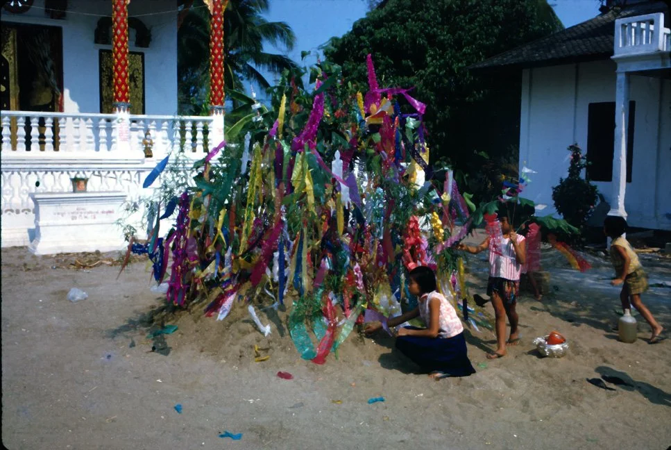 JA11 Chiang Mai Song Kran Wat 04 1967.jpg