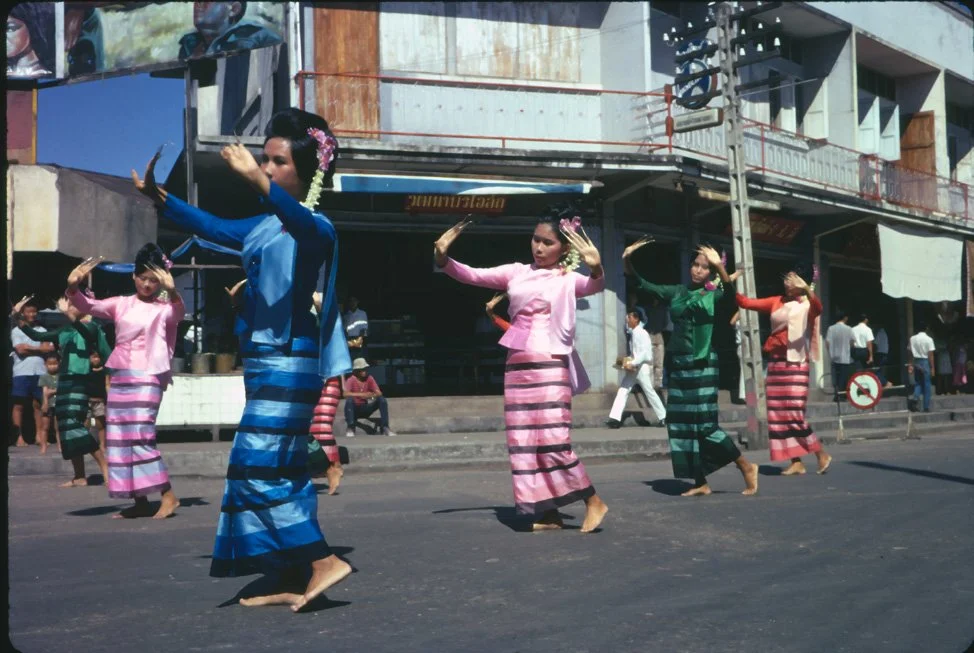 AX33 Chiang Mai University Kathin 11 1966.jpg