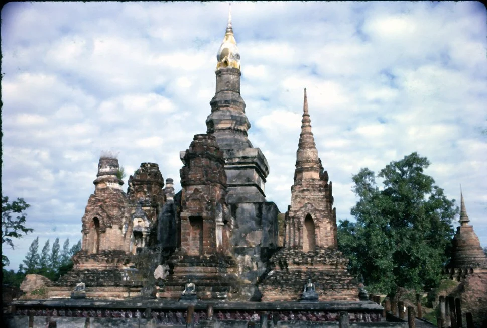 CA30 Sukothai Wat Mahathat 12 1966.jpg