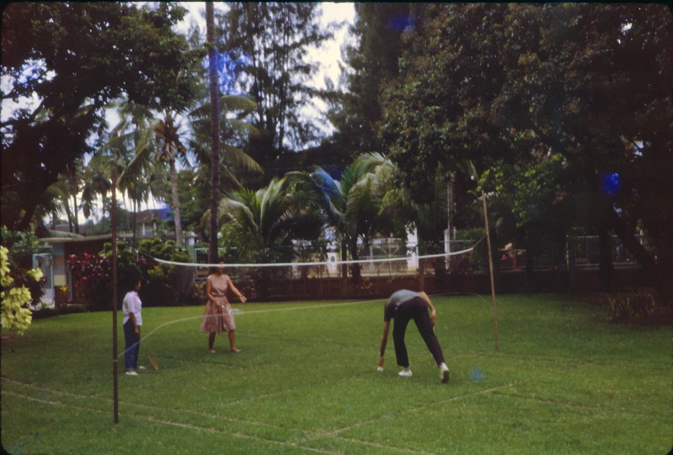 AO29 Chiang Mai Staff Badminton 061965.jpg