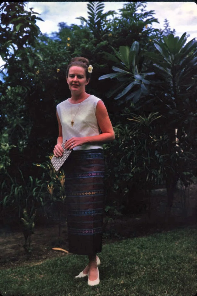 AW26 Chiang Mai Pat in half Thai costume 07 1966.jpg
