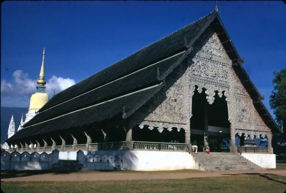 DA07 Chiang Mai Wat Suon Dawk 12 1966.jpg