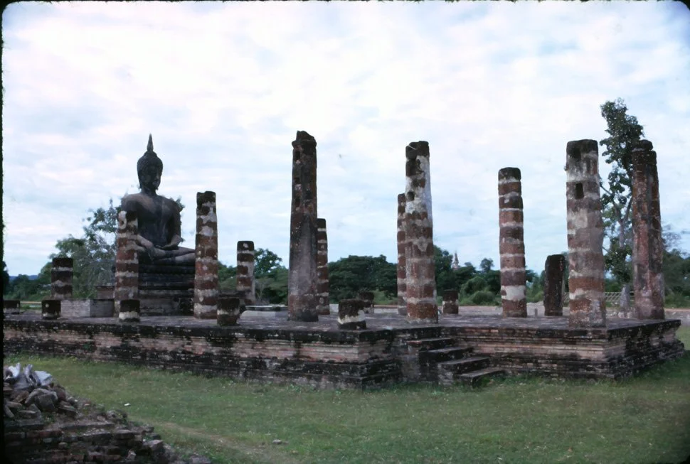 CA34 Sukothai Wat Mahathat 12 1966.jpg