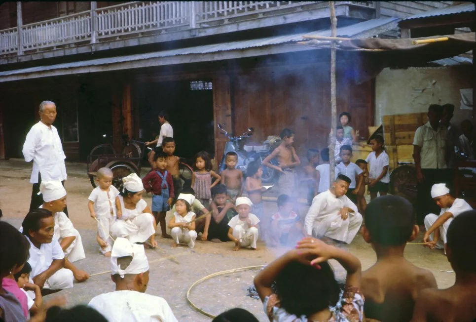 AM33 Prachuab Village of Klong Wan funeral 041965.jpg