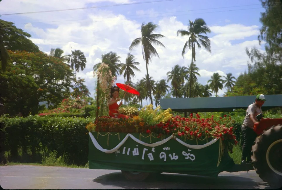 ya06 Chiang Mai Agric Procession 06 1969.jpg