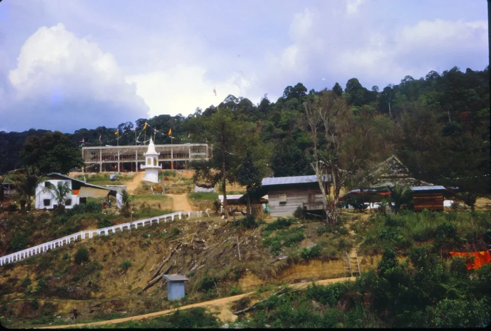 AM26 Ramong Wat nearby 041965.jpg