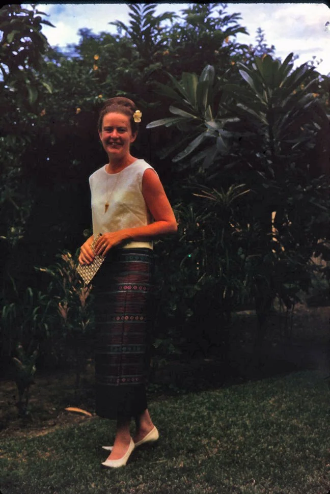 AW27 Chiang Mai Pat in half Thai costume 07 1966.jpg