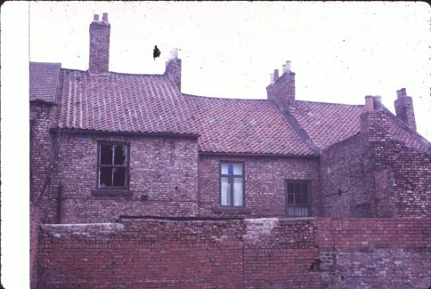 wa32 North Shields Old Houses 05 1969.jpg
