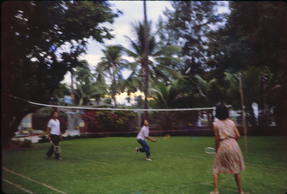 AO27 Chiang Mai Staff Badminton 061965.jpg