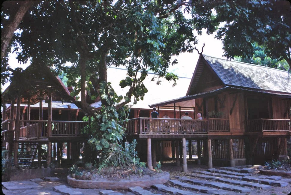 HA12 Chiang Mai Prince Sarnets House Group 02 1967.jpg
