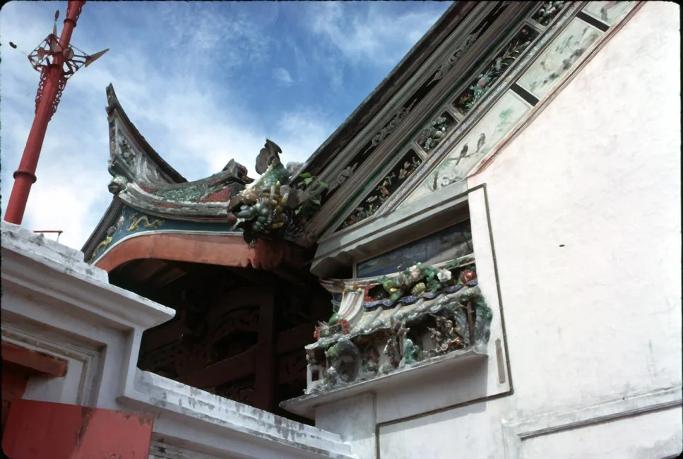 LA24 Malacca Chinese Temple 05 1967.jpg