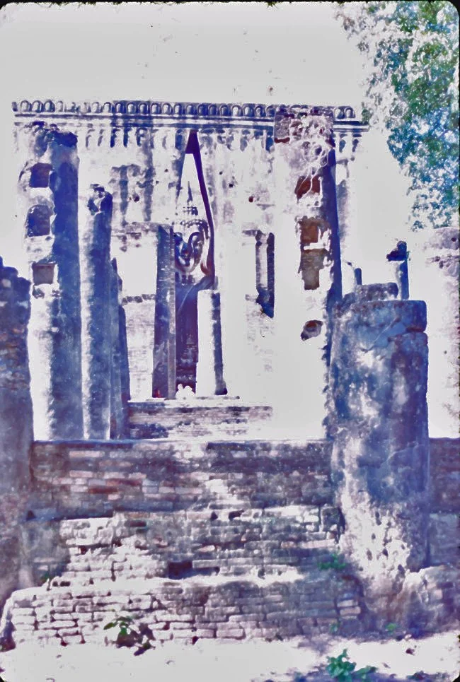 CA11 Sukothai Wat Sri Chum Percy 12 1966.jpg