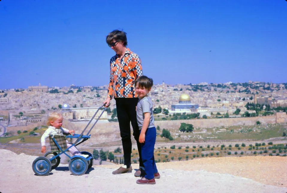 xa27 Jerusalem Mount of Olives David Eleanor Pat Bradbeer on donkey 05 1969.jpg