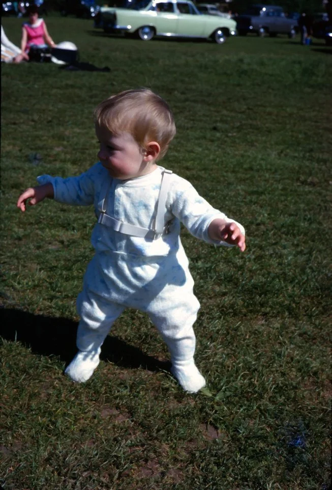 AU19 London Epsom David 05 1966.jpg