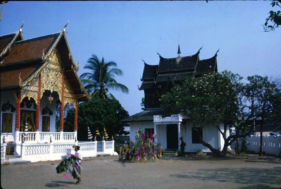 JA10 Chiang Mai Song Kran Wat 04 1967.jpg