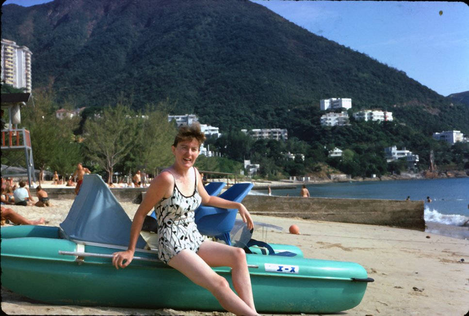 AY19 Hong Kong Repulse Bay Pat 10 1966.jpg