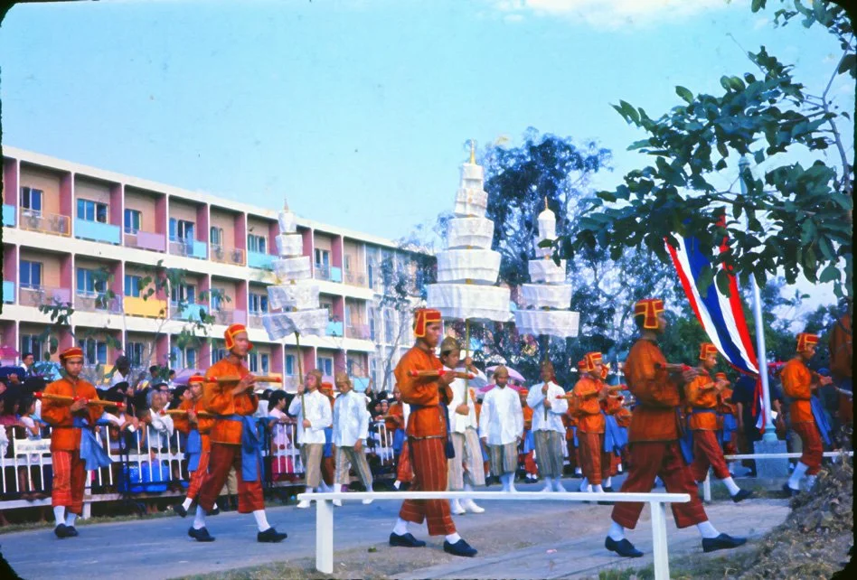 AP17 Chiang Mai Suon Dauk Presentation of white elephant 011966.jpg