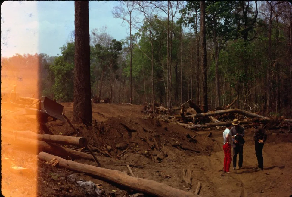 KA01 Maeseriang Mathongsorng New Road 04 1967.jpg