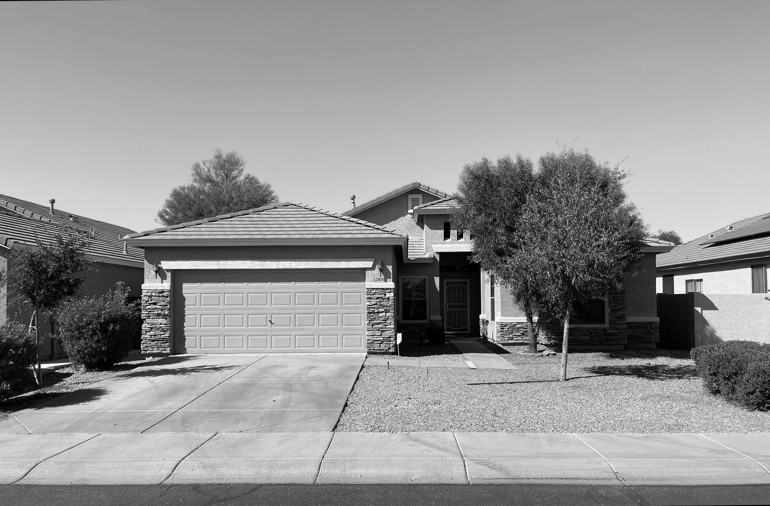 Dysart/Cactus!! Clean and Easy Flip!! - (Sold)