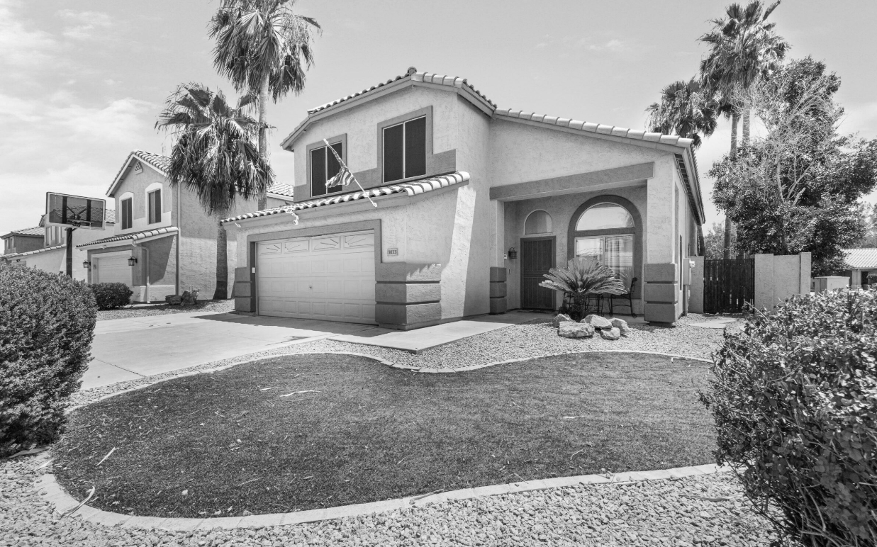 Gilbert!! Now Vacant!! New AC!! - (Sold)