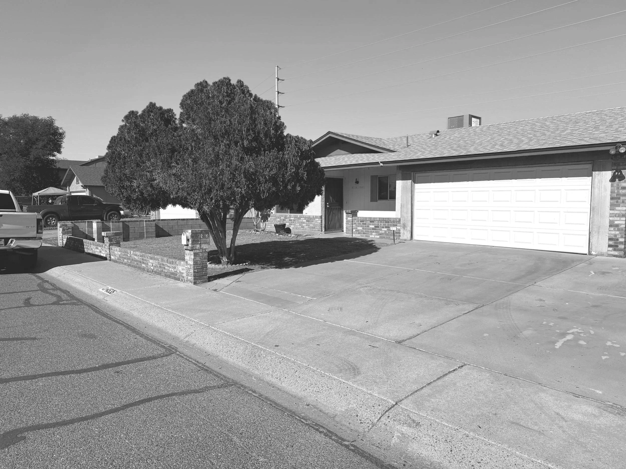 Camelback/67th!! New Roof!! New AC!! - (Sold)