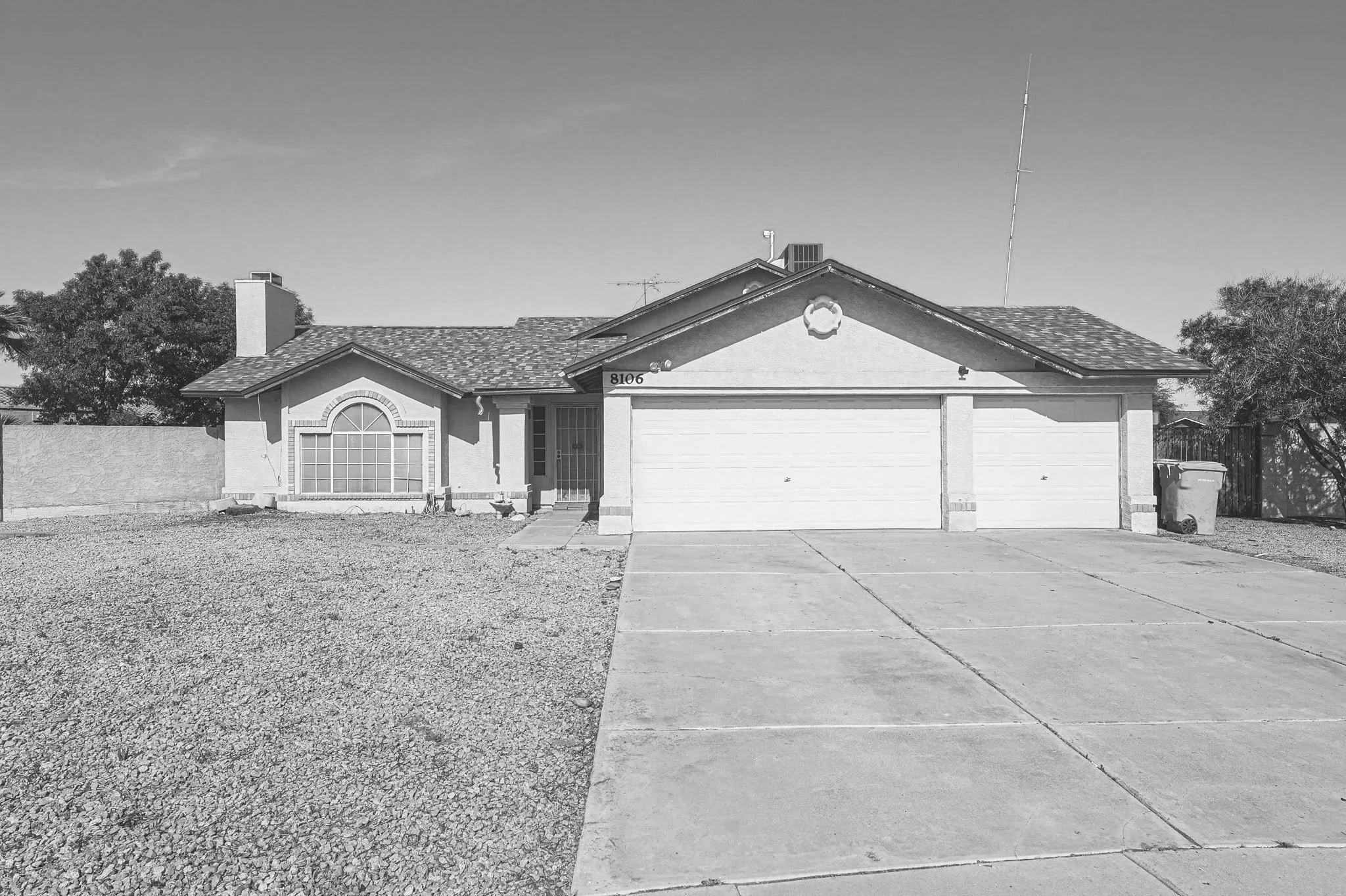 Cactus/83rd!! Huge Cul de Sac Lot!! - (Sold)