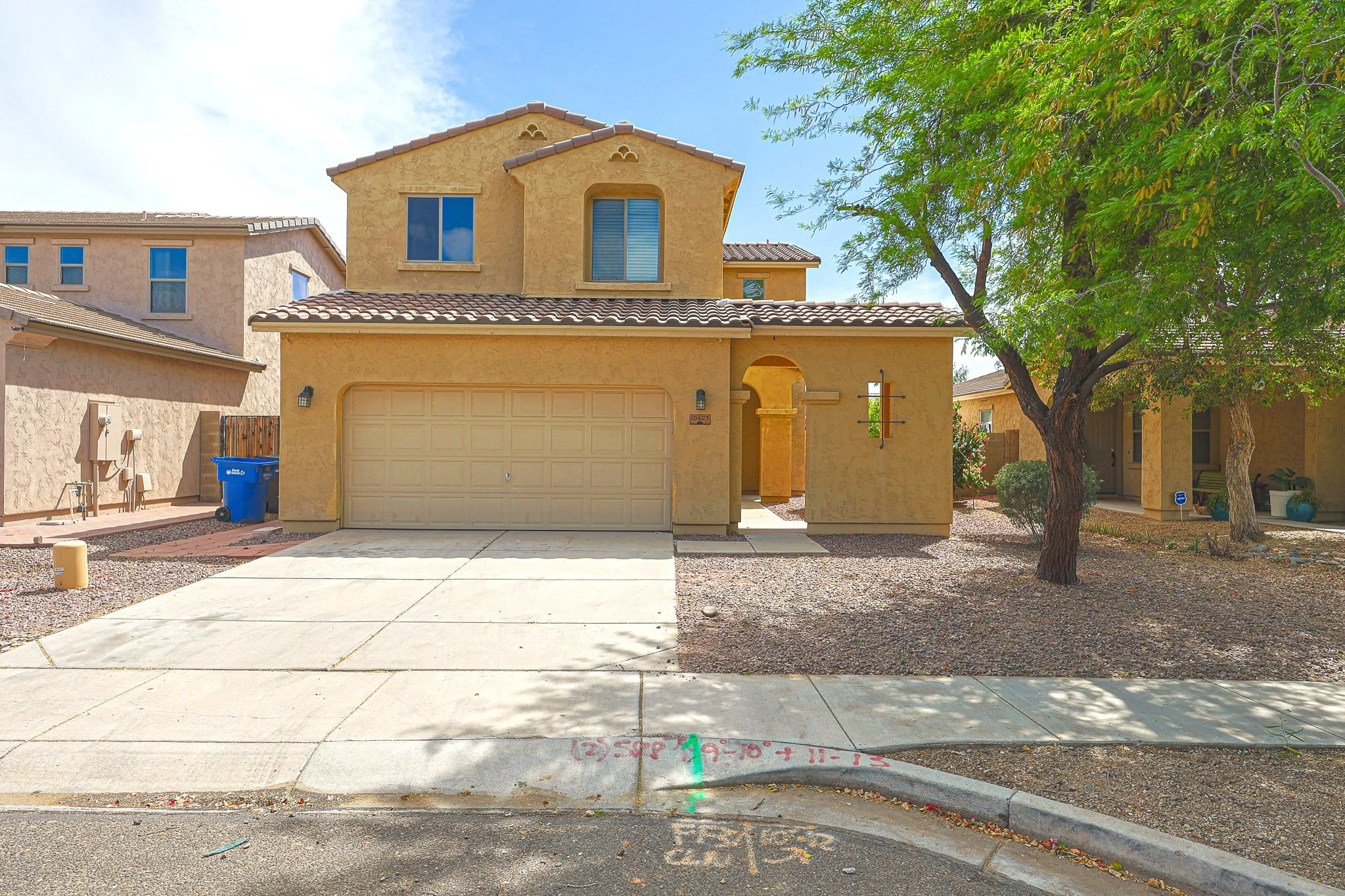 Estrella Park!! 4/3/2G!! Clean!!