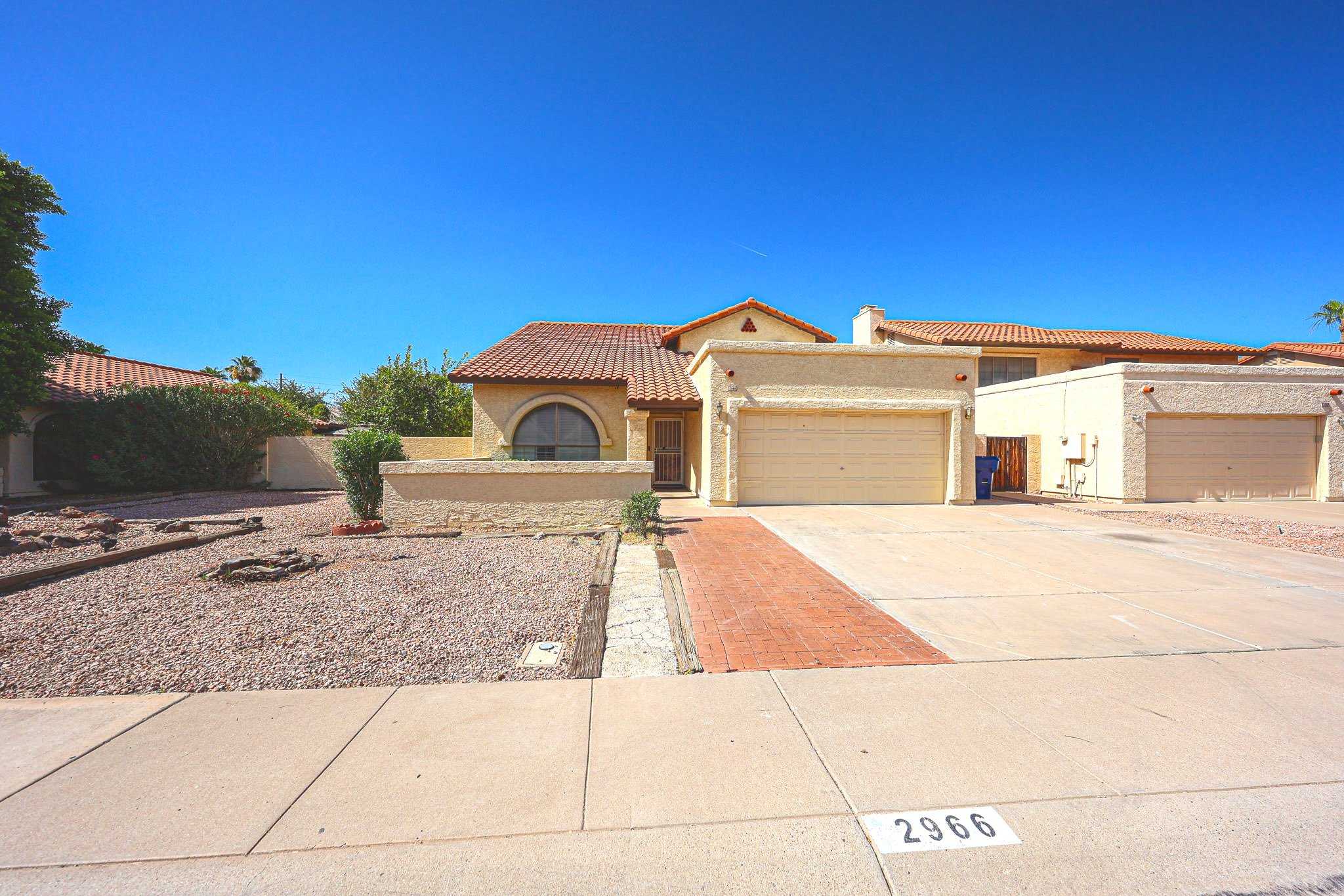 Chandler/Tempe Border!! 4/3/2G!!