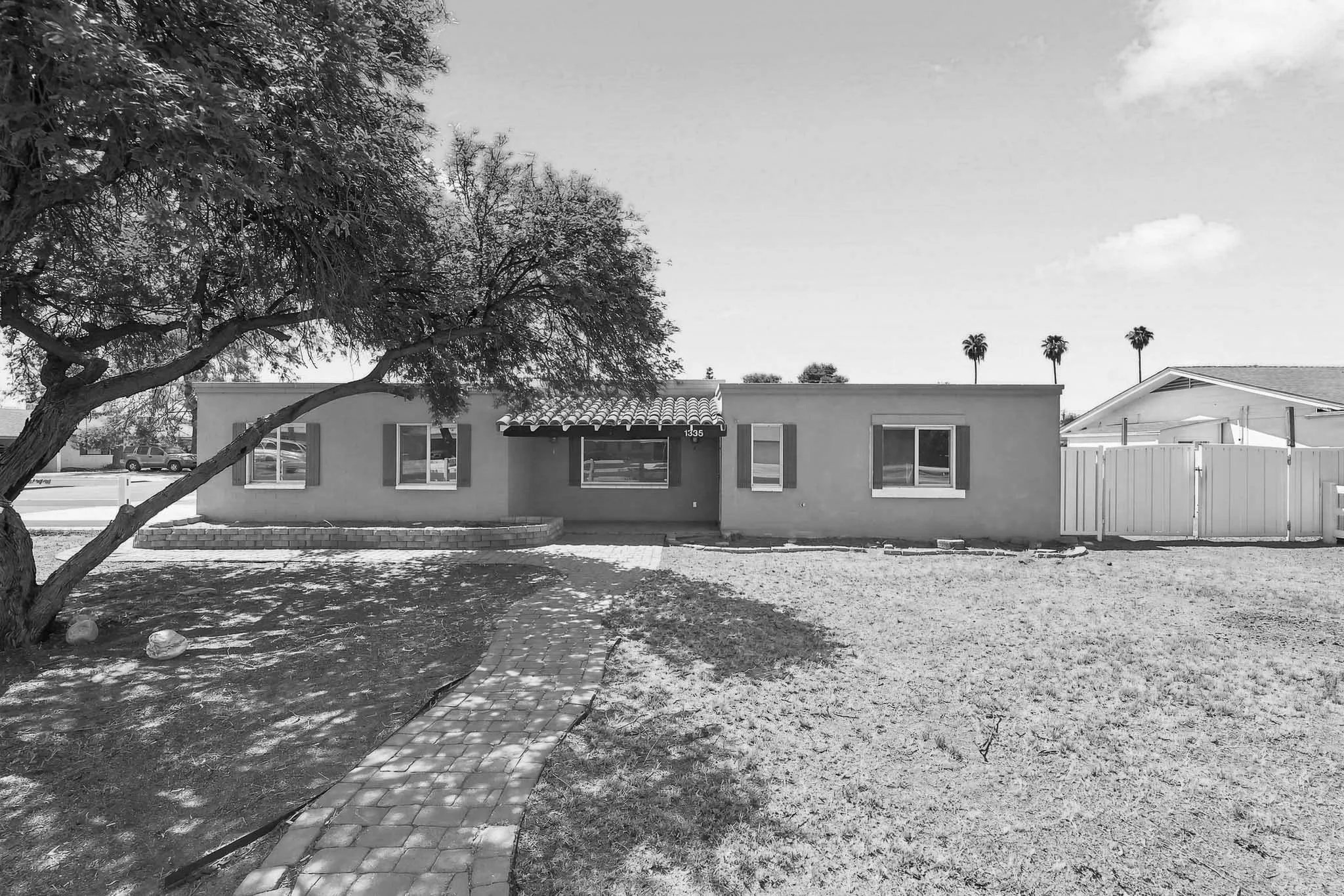 Mesa!! Corner Lot!! No HOA!! - (Sold)