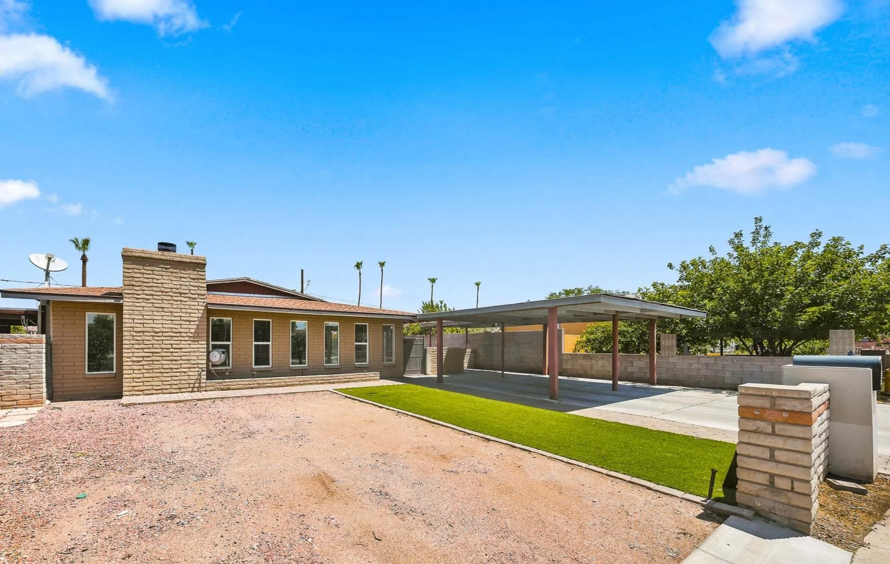 Phoenix Arizona Investment property at 2922 E Kings Ave