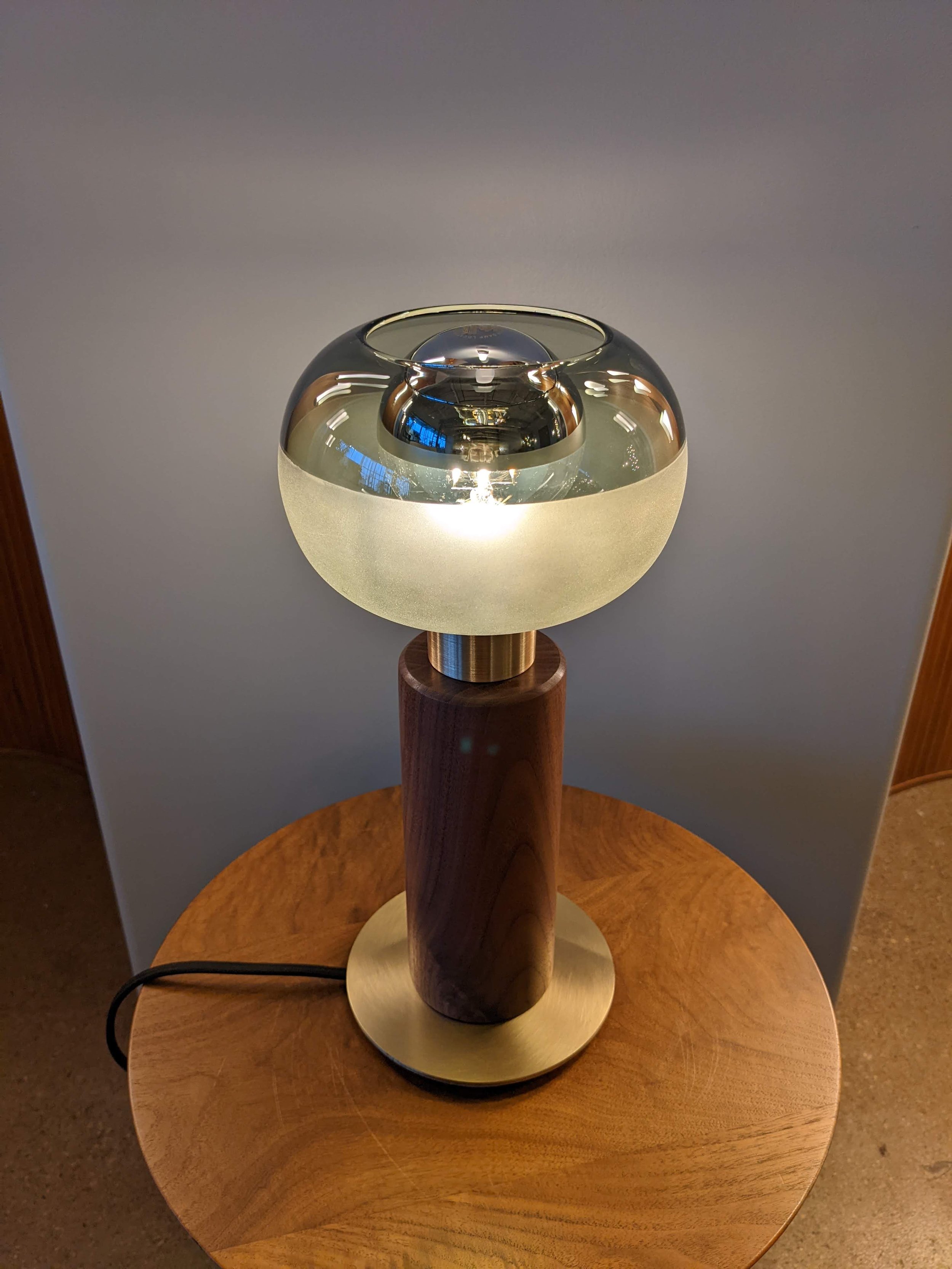 eclipse-lamp-tablehighview.jpg